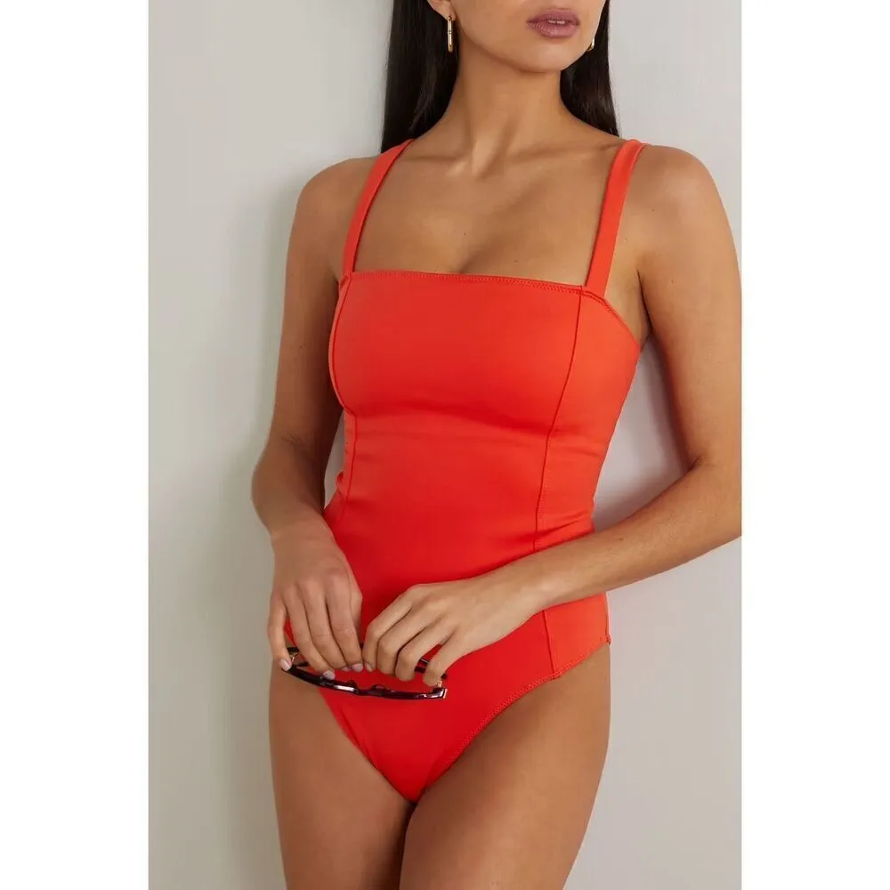 New. Good American red compression one piece. Medium. Retails. $120 - Image 3