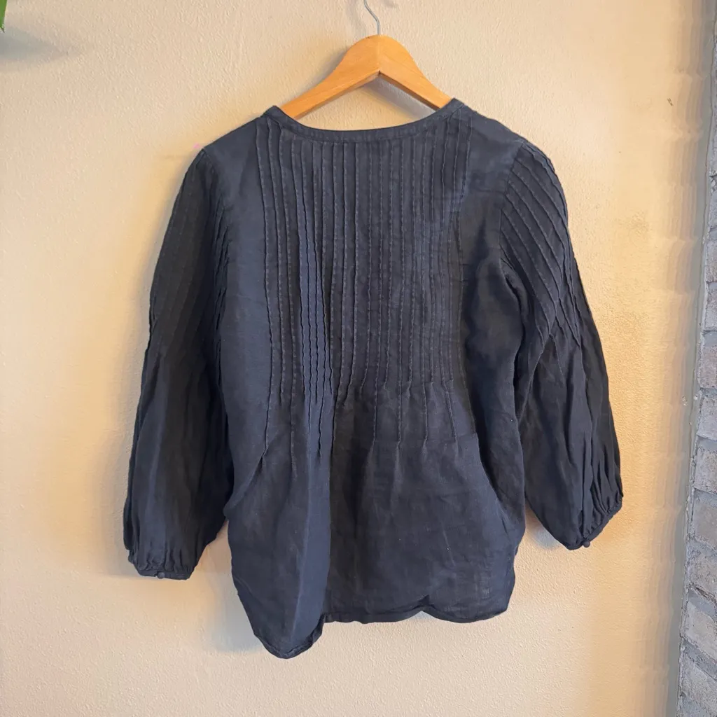 Vineyard Vines Dark Blue Pleated Blouse - Image 2