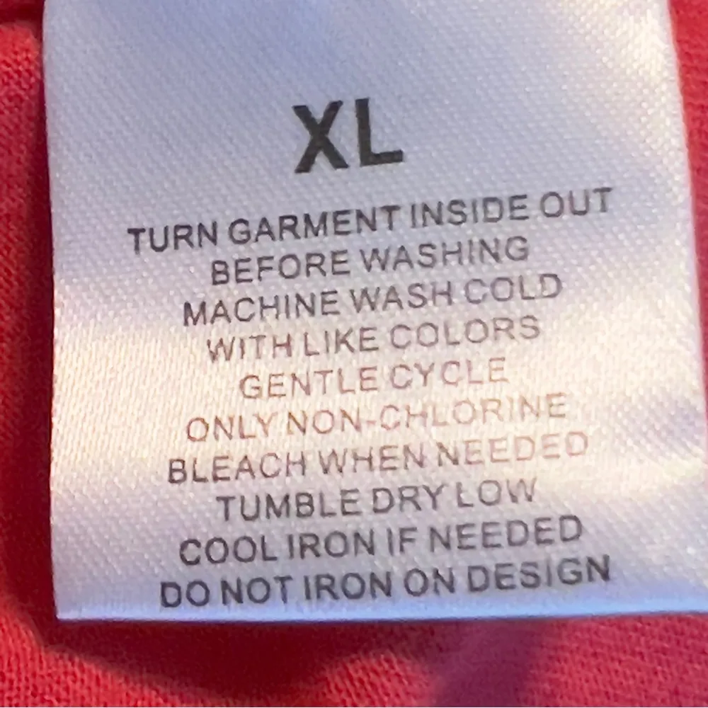 Disney Size XL Mickey Mouse Cropped Short Sleeve Crewneck T-Shirt w/2” s… - Image 6