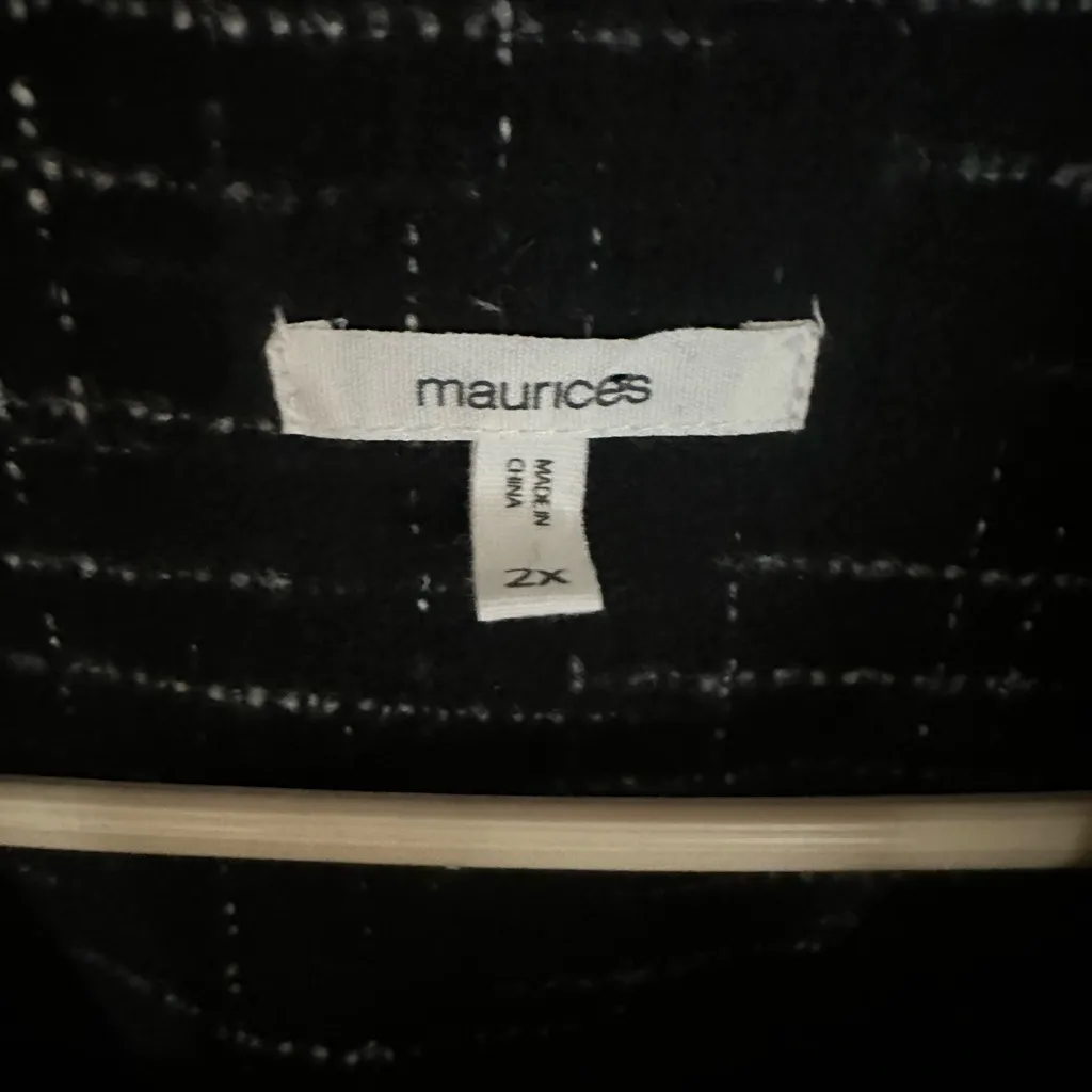 NWOT! Black and White Print Wool Blend Shacket! - Image 4