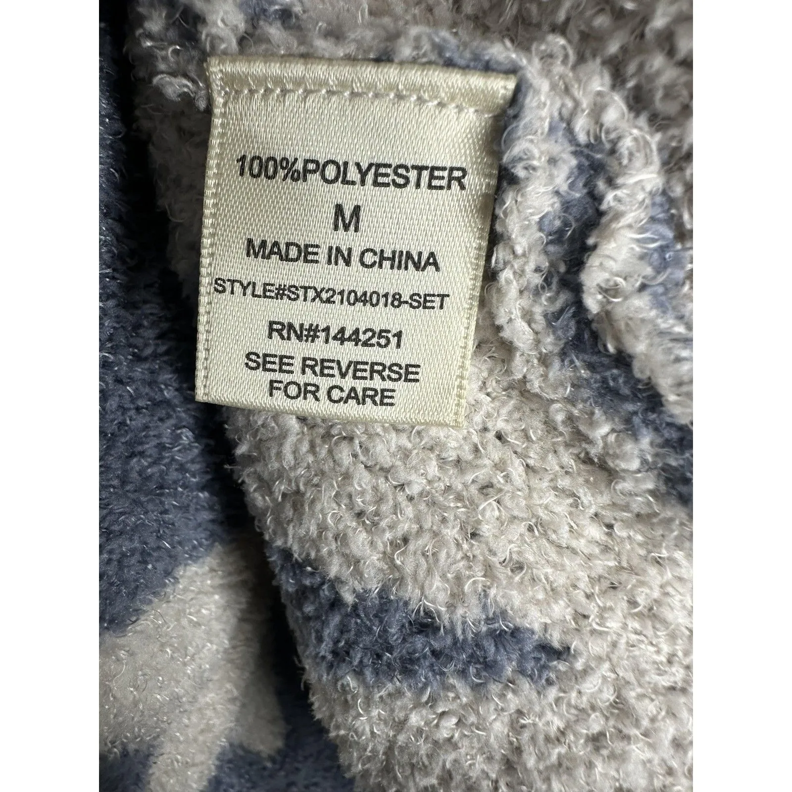 Sincerely Jules Sweater Womens Medium Blue White Star Print Fuzzy Knit Pullover - Image 4