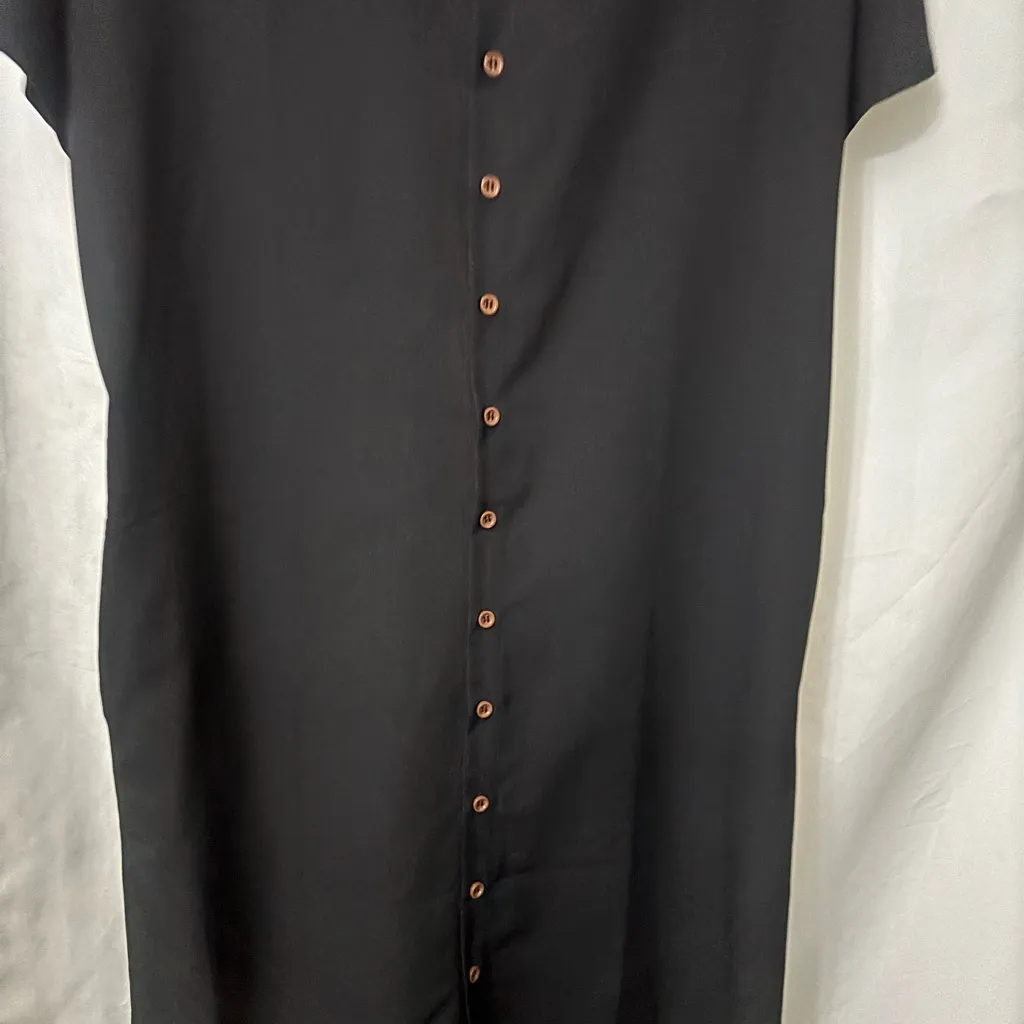 Black Button - Image 7