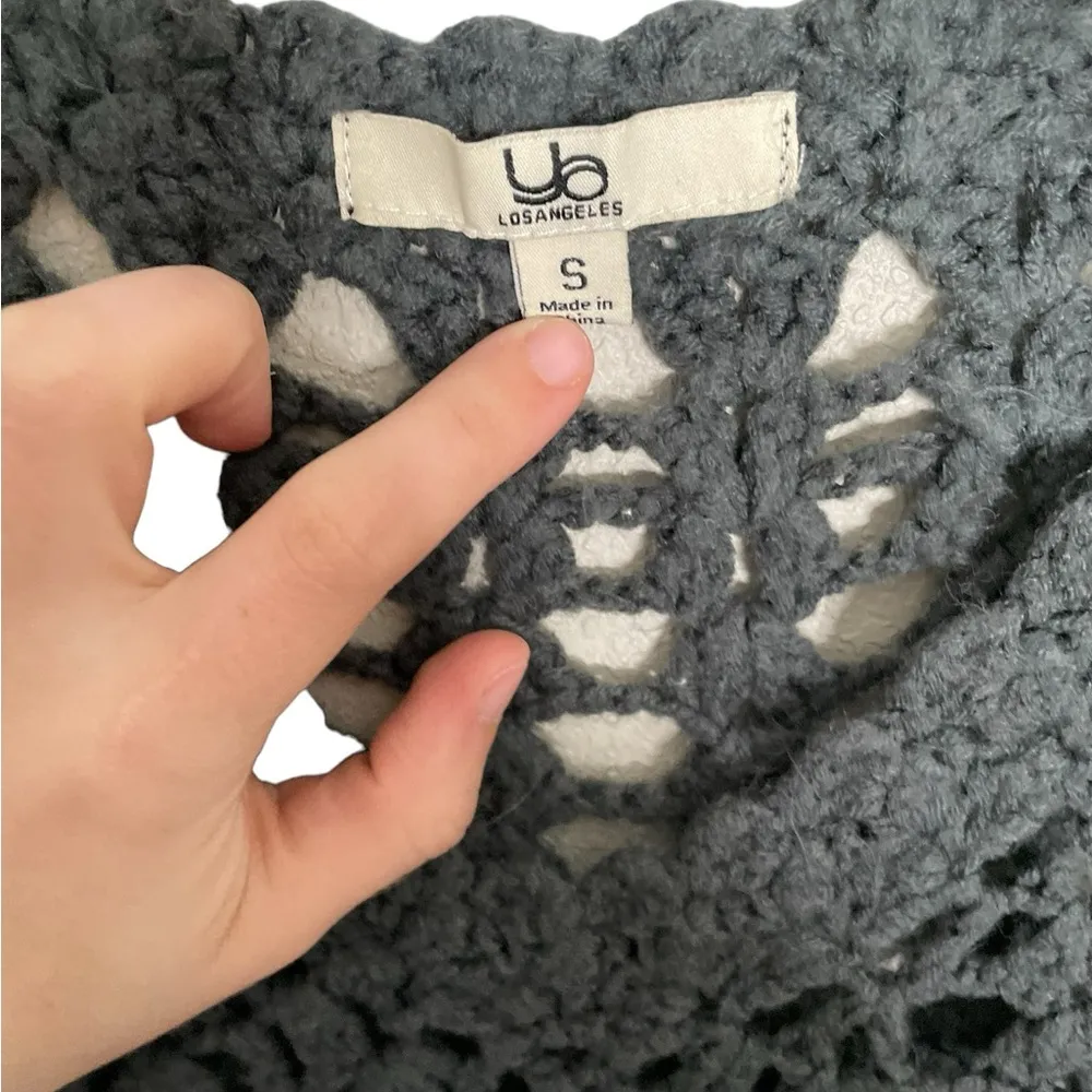 Ya Los Angeles Crochet Flounce Sweater Top Small - Image 3