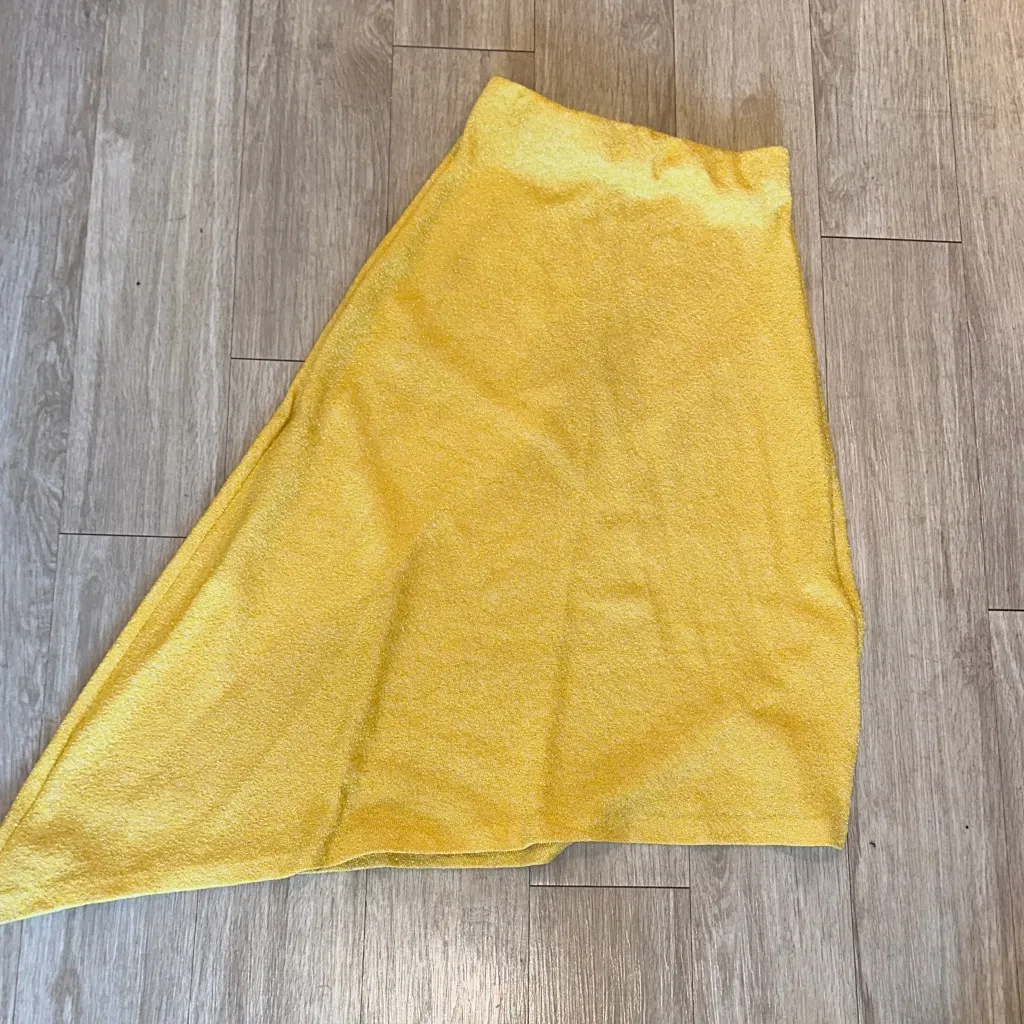 Hunter Bell Yellow sparkle Asymmetrical Women's Skirt - Image 3