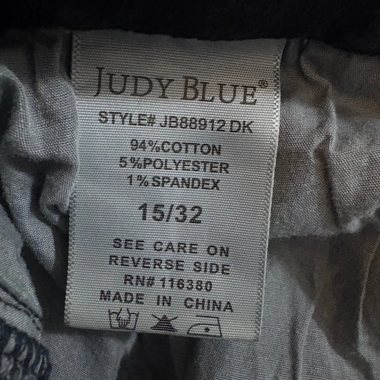 Judy Blue Button Fly Distressed Hem Straight Leg Jeans Size 15/32 - Image 10