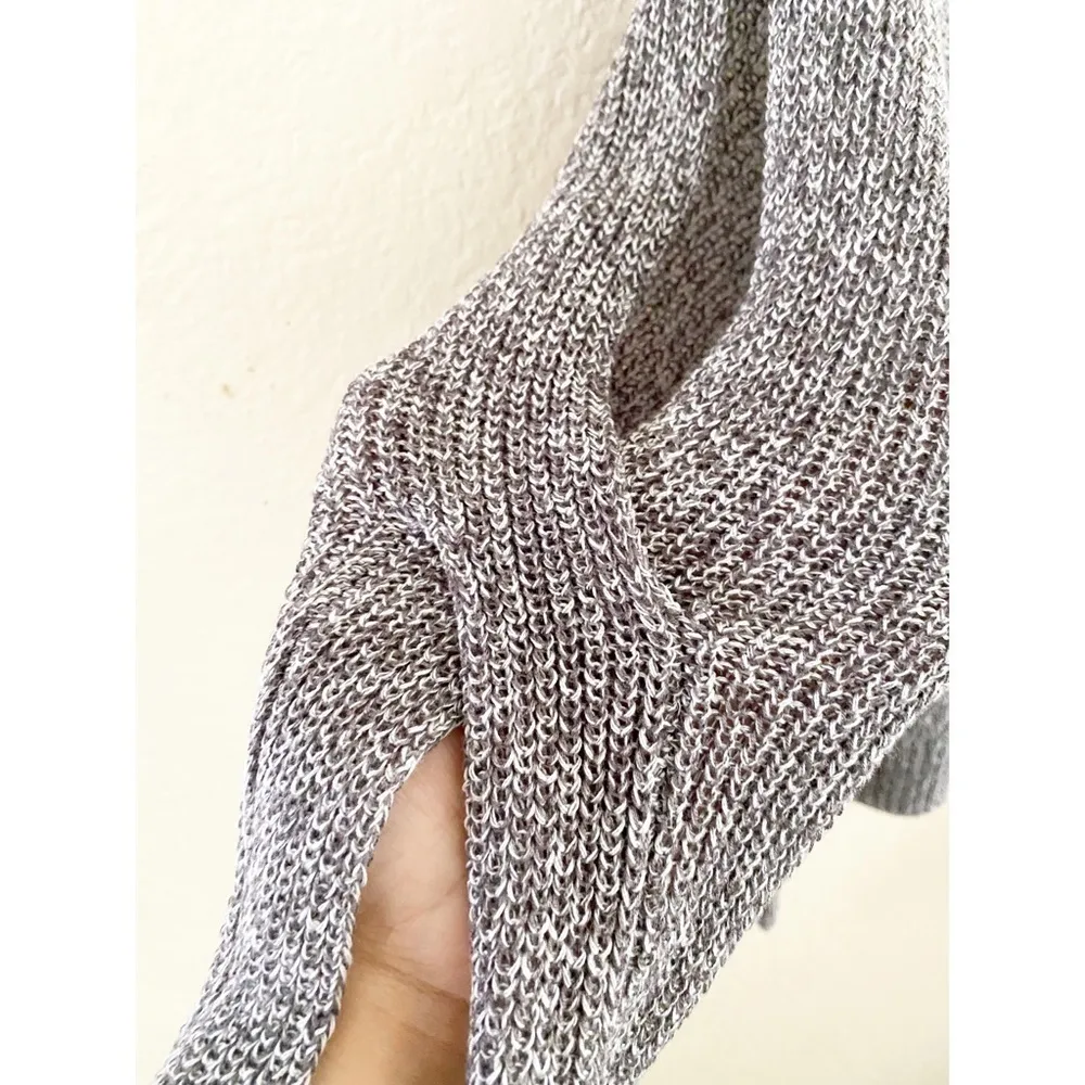 Soho  Cold Shoulder sweater Size Medium - Image 4