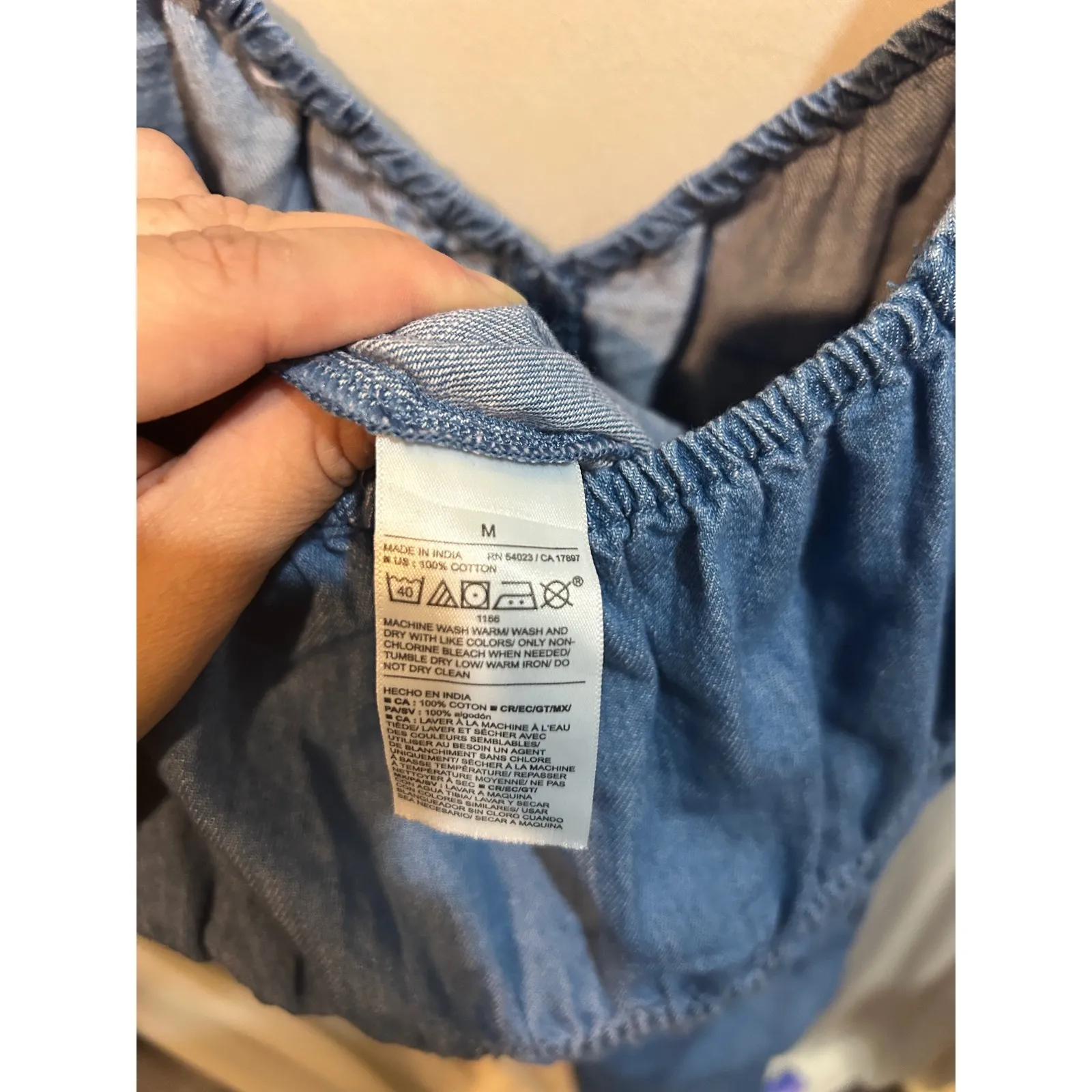 Old‎ Navy Womens Chambray Jumpsuit Blue Smocked Waist Square Neck Casual Size M - Image 7