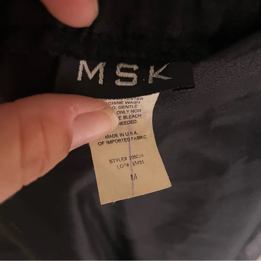 Vintage black mak tulle flair skirt witchy Halloween size medium - Image 3