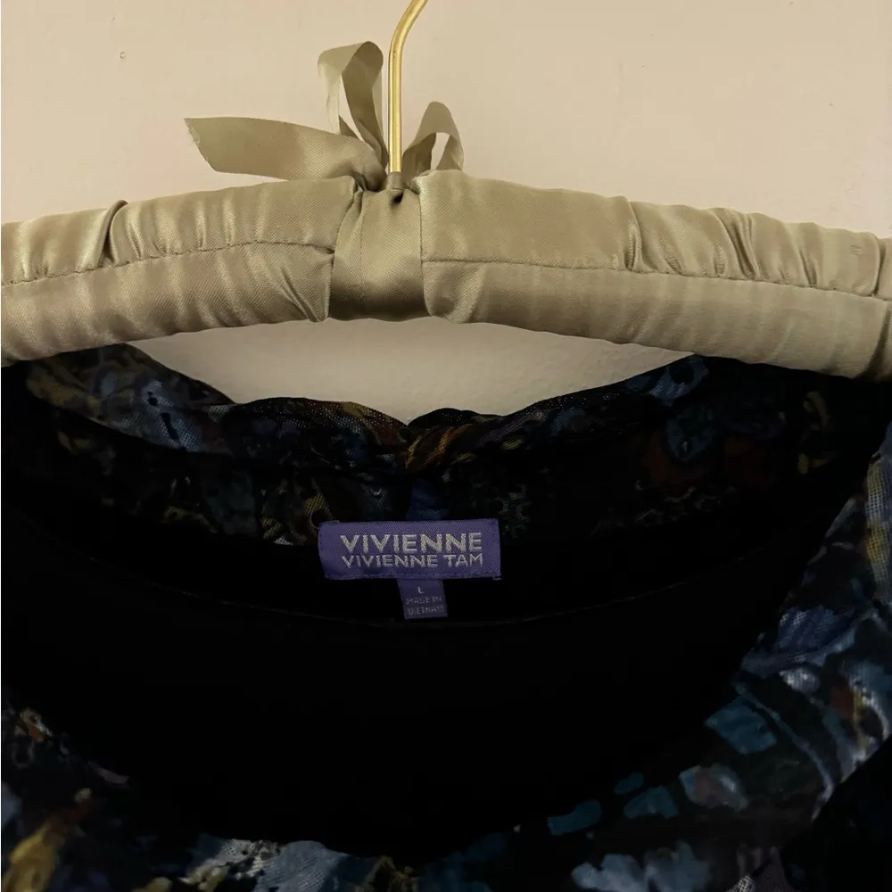 stunning vivienne tam dress off the shoulder size L - Image 4