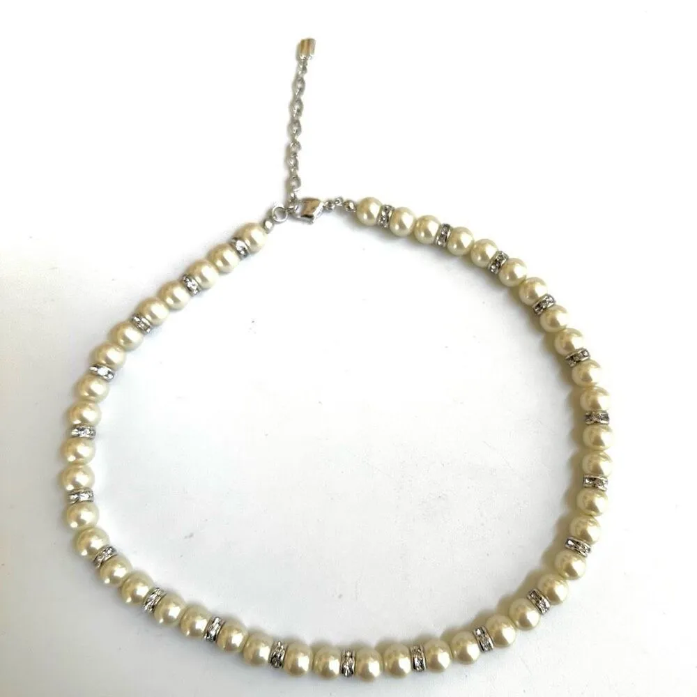 Faux pearl rhinestone choker necklace - Image 8