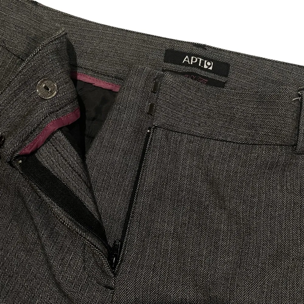 Apt. 9 Curvy Fit  women’s Flare Leg Dress Pants size 10 - Image 9