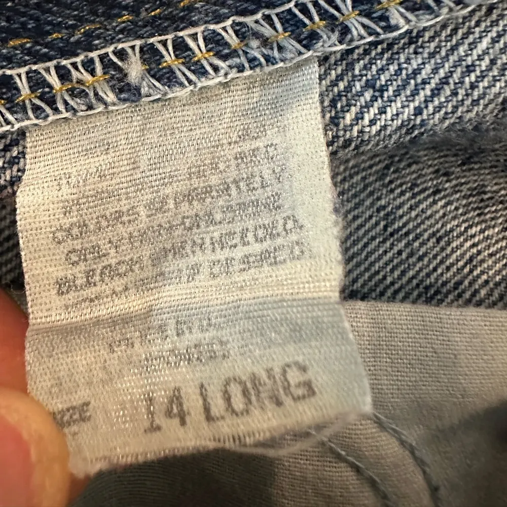 Lee Riders Y2K ‘07 Mom Jeans Dark Wash size 14 LONG. Tapered. 5 Pocket. - Image 6