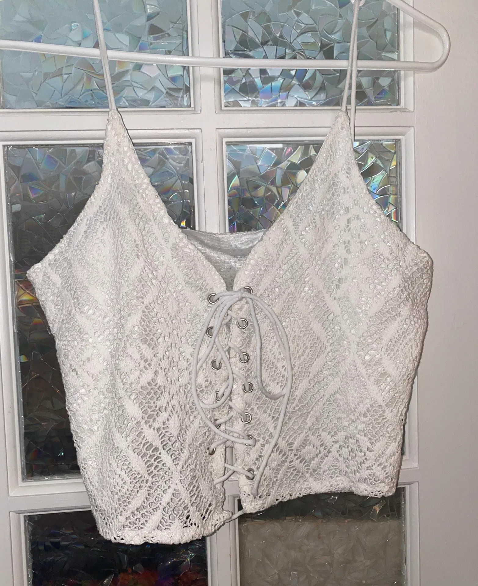 Brandy Melville Lace Cami Crop Top - Image 3