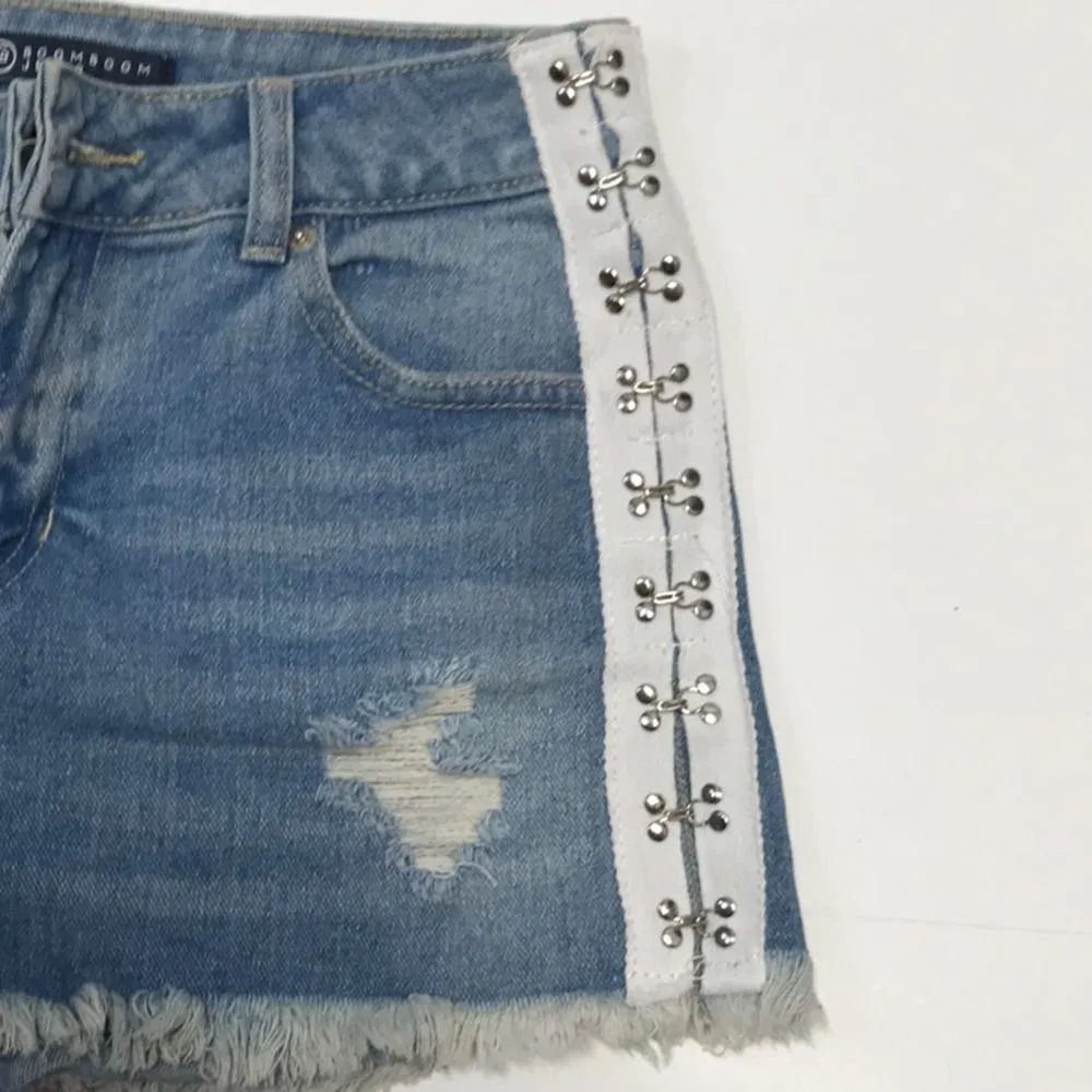 High-waist Denim Shorts Embellished Sides - Image 6