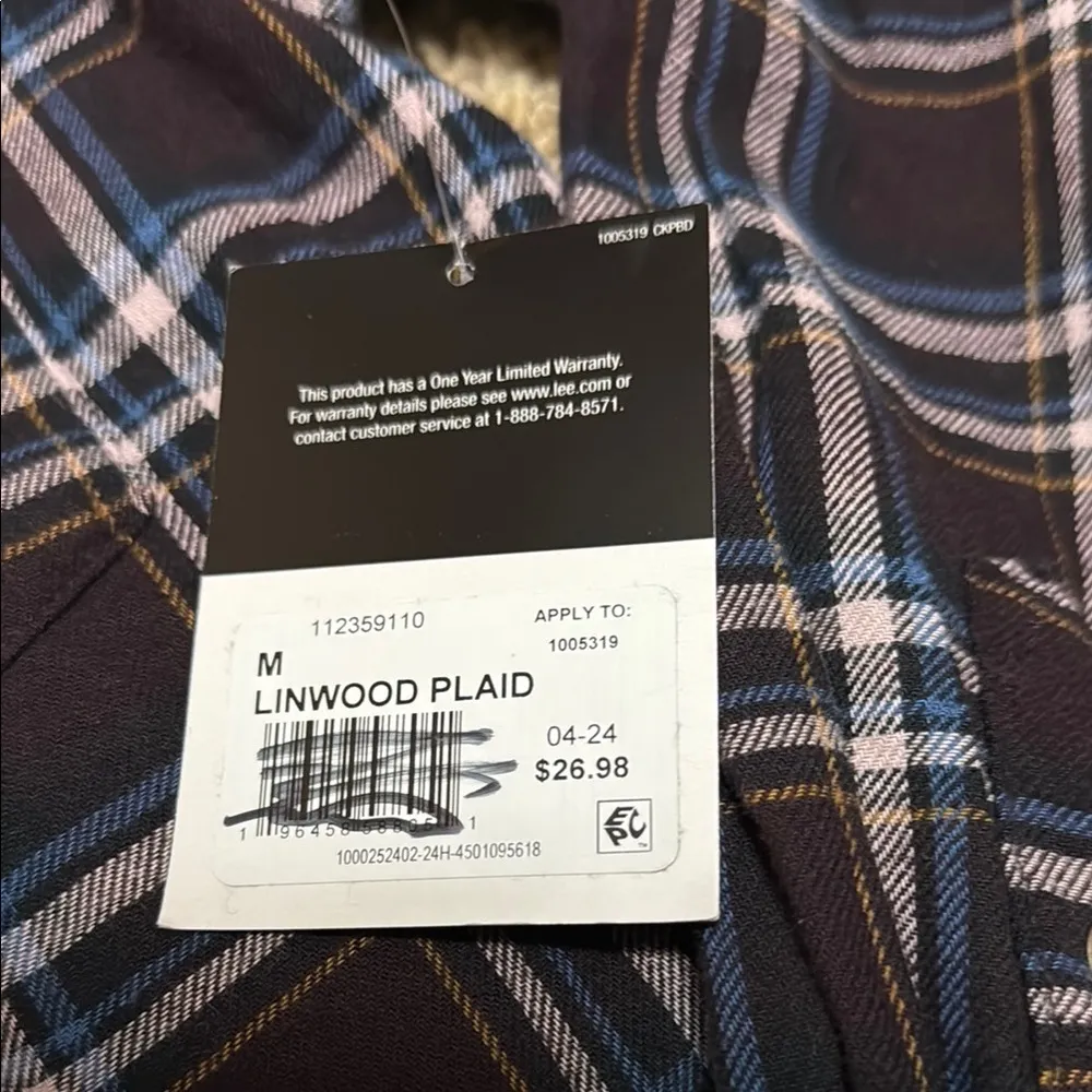 Lee  Women's Plaid Button Down Shirt - Black and Blue - Image 5