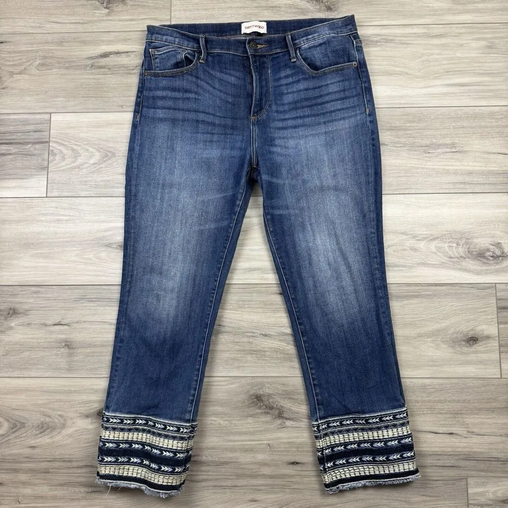Driftwood Colette Jeans Aztec Southwestern Embroidered Hem Straight Leg Size‎ 32 - Image 4
