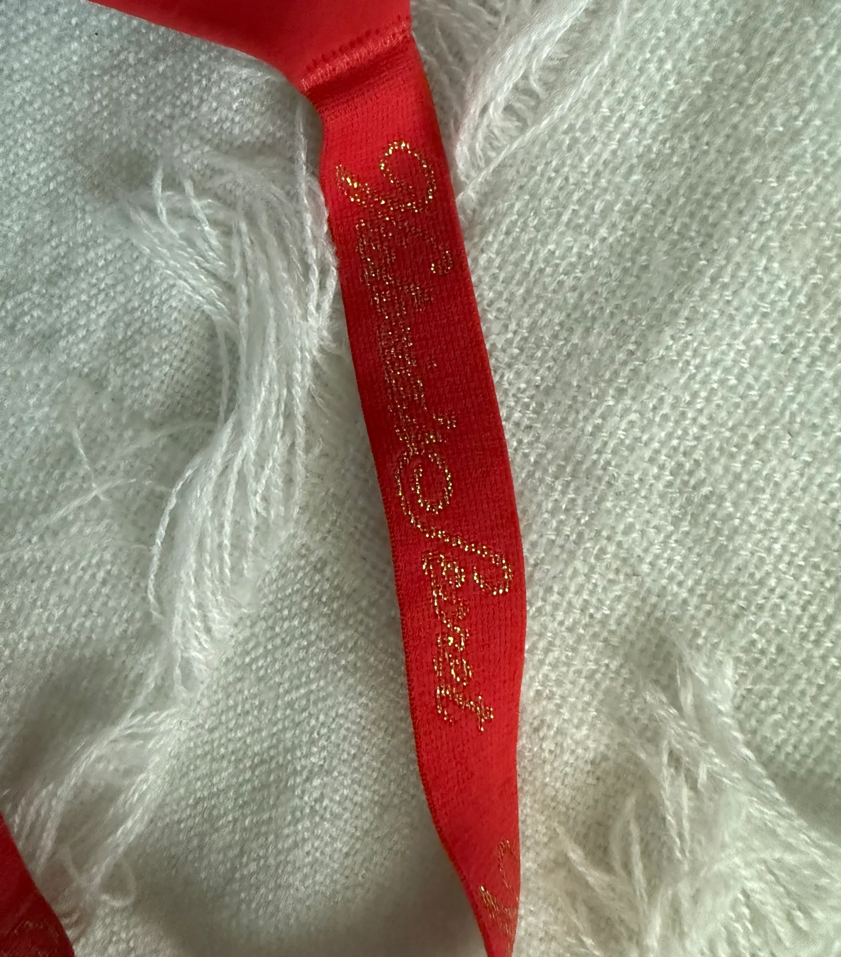 Red T Shirt Bra - Image 3