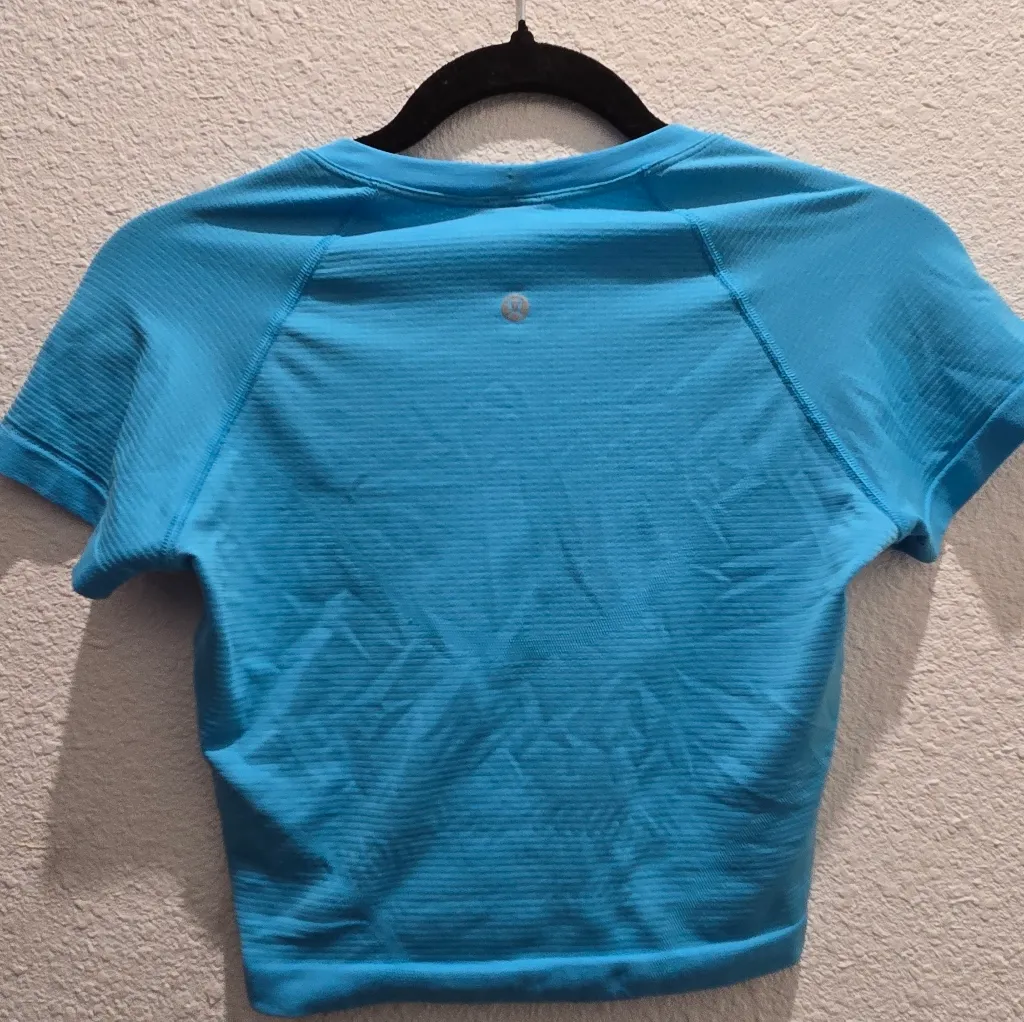 Lululemon Swiftly Tech Cropped Short-Sleeve Shirt 2.0 - Image 5