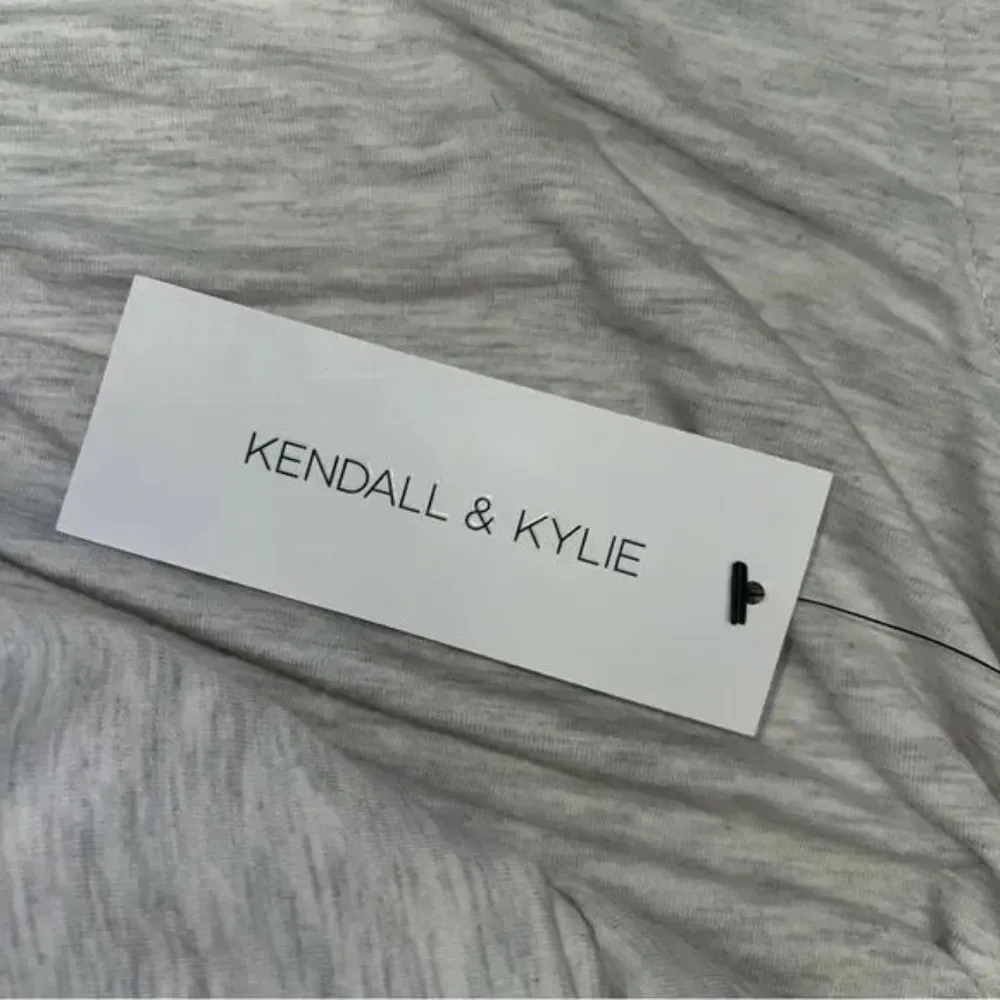 NEW Kendall & Kylie Grey Ruched Sleeveless Bodycon Dress - Image 10