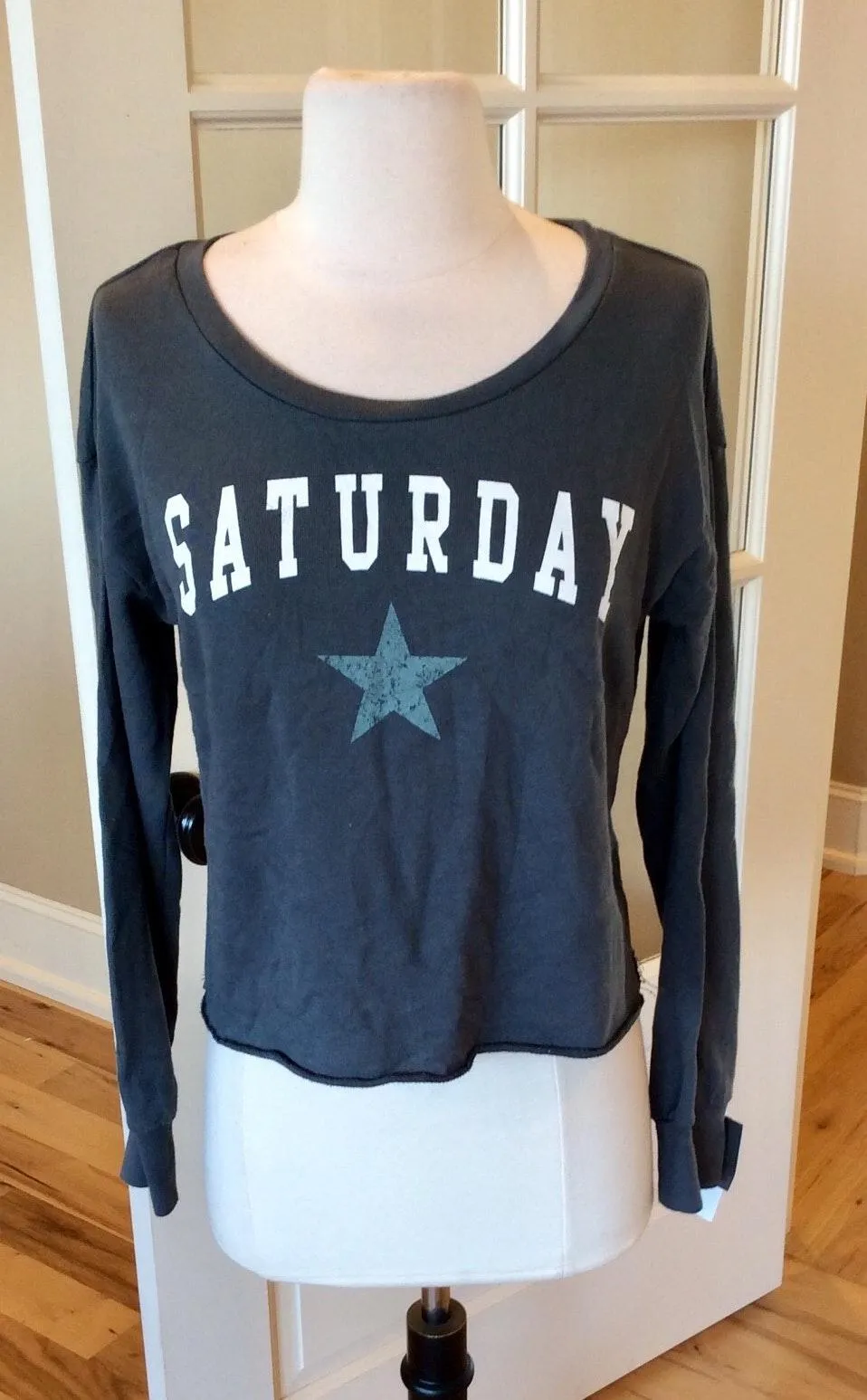 Long Sleeve Crop Top Oversized XS Fits S M Shirt - Image 5