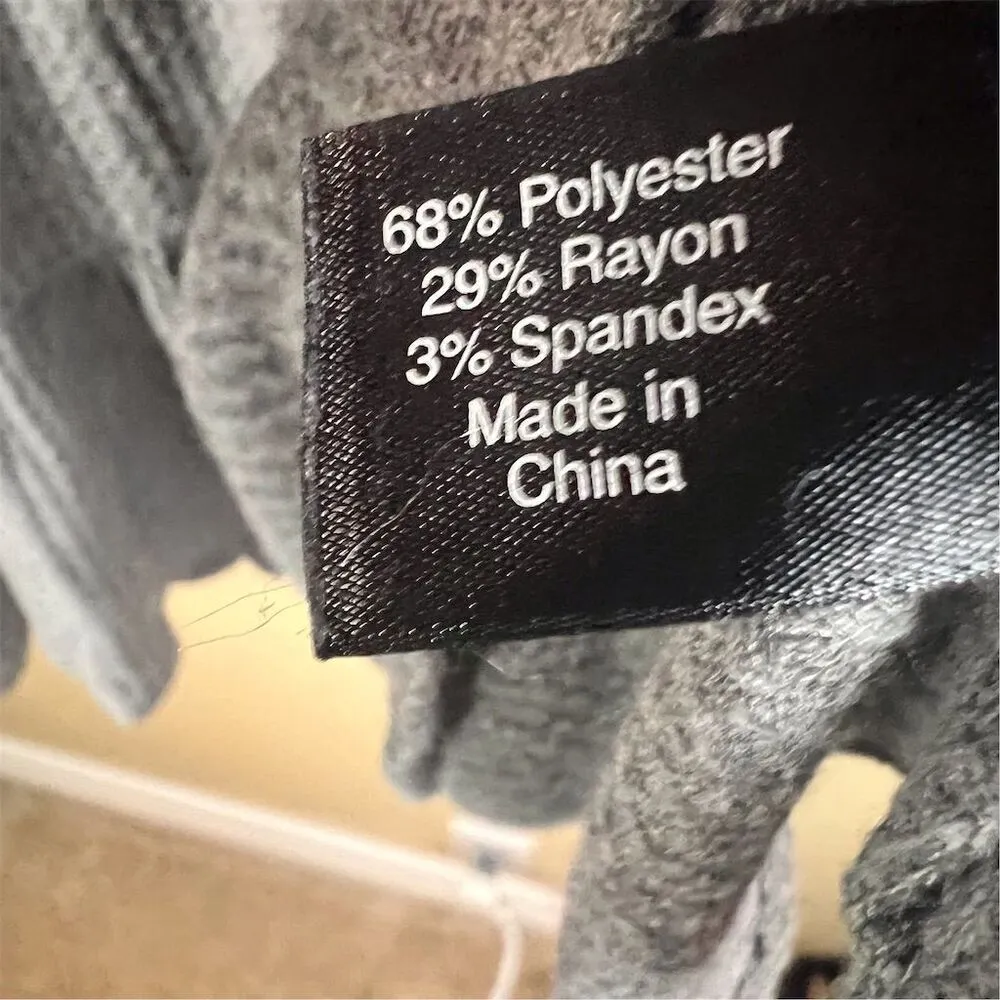 Lane Bryant Women's Gray Hooded Tiered‎ Swing Top Size 10/12 Long Sleeve Cozy - Image 4