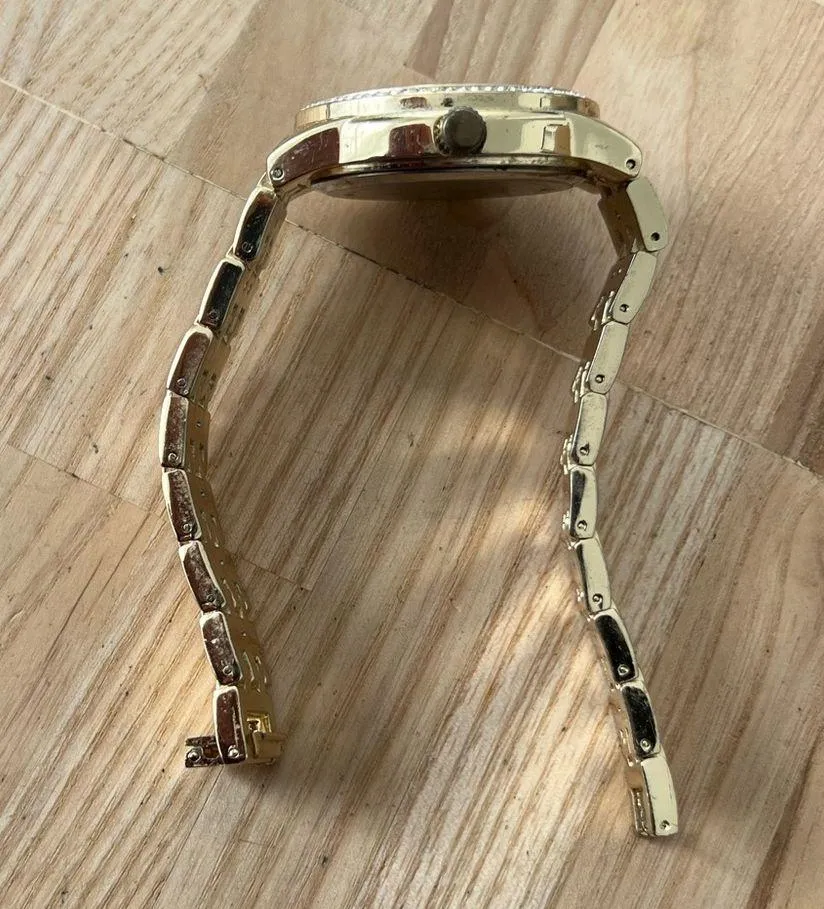 Fashion Watch FMD Brand Gold - Image 6