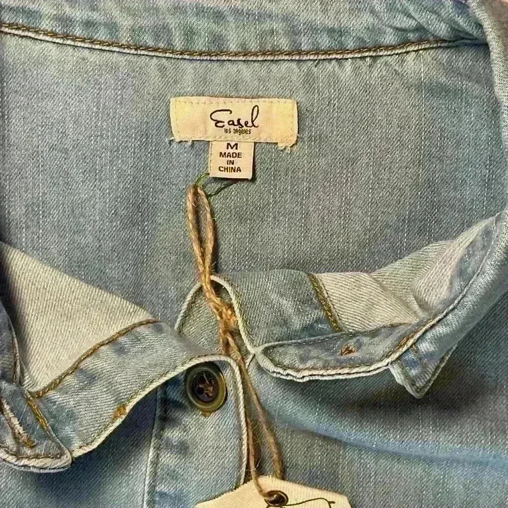 Easel Denim and White shacket. Oversized. NWT. Size medium. - Image 4