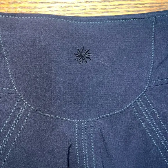 Athleta Hit The Trail Skort #405141 Black Size 4 - Image 2