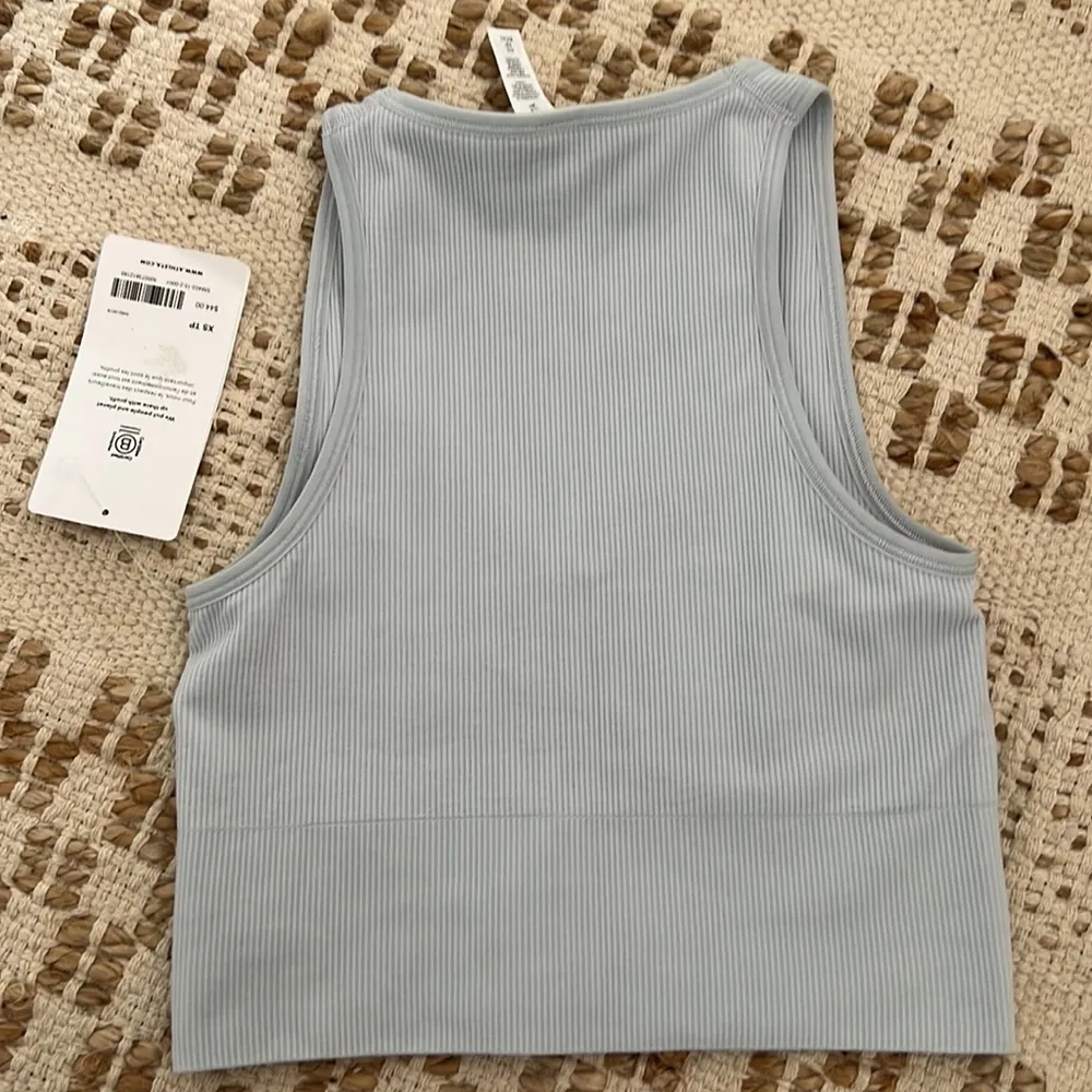 NWT Athleta Aurora Crop Rib Tank - Image 4