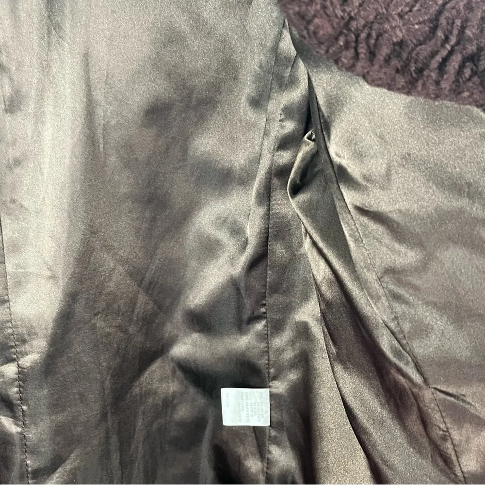 CALVIN KLEIN Burgundy Textured Lined Trench Coat, Size Medium - Image 5