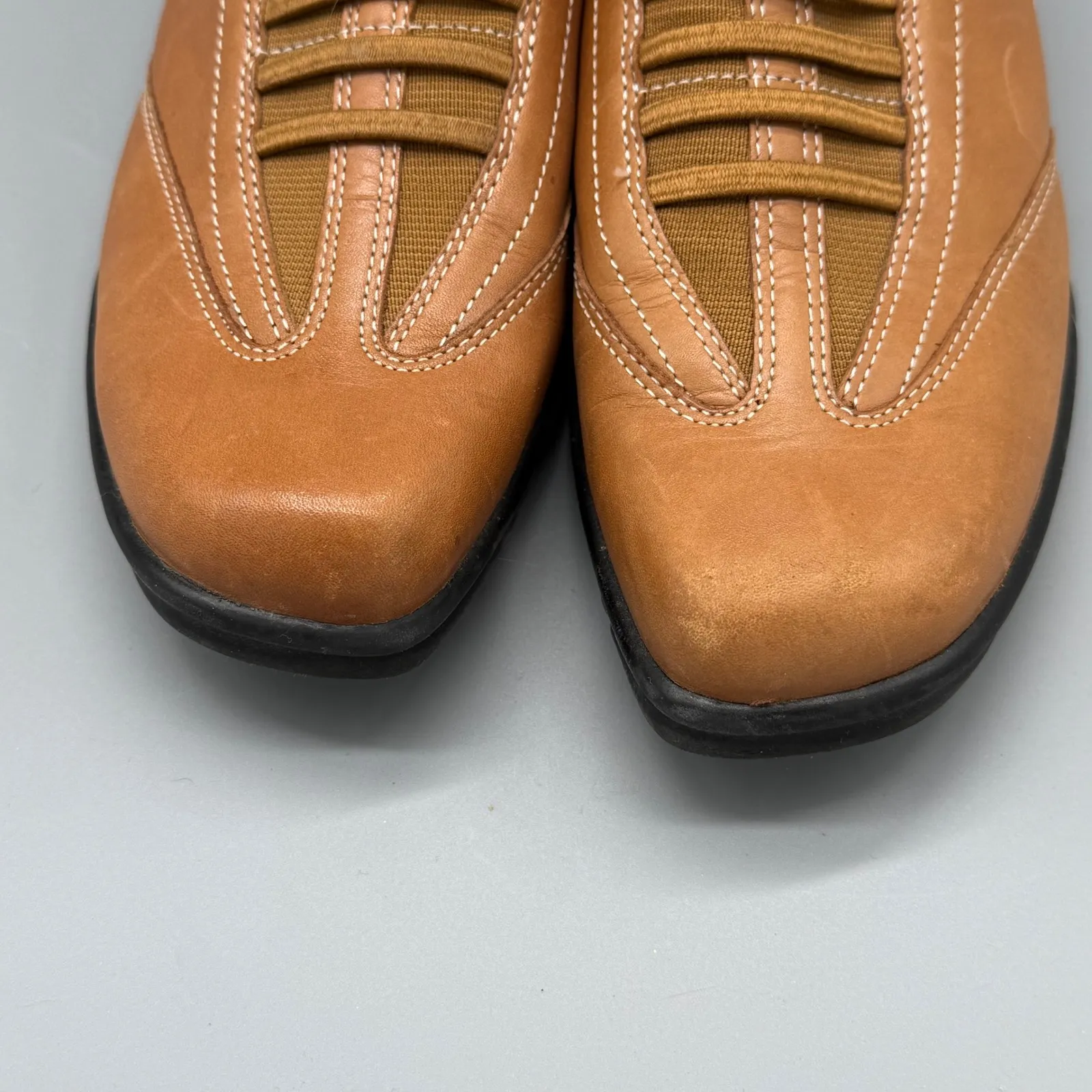 Apostrophe Women's Tan Leather Slip On Comfort Loafers Shoes Faux Laces Size 6.5 - Image 6