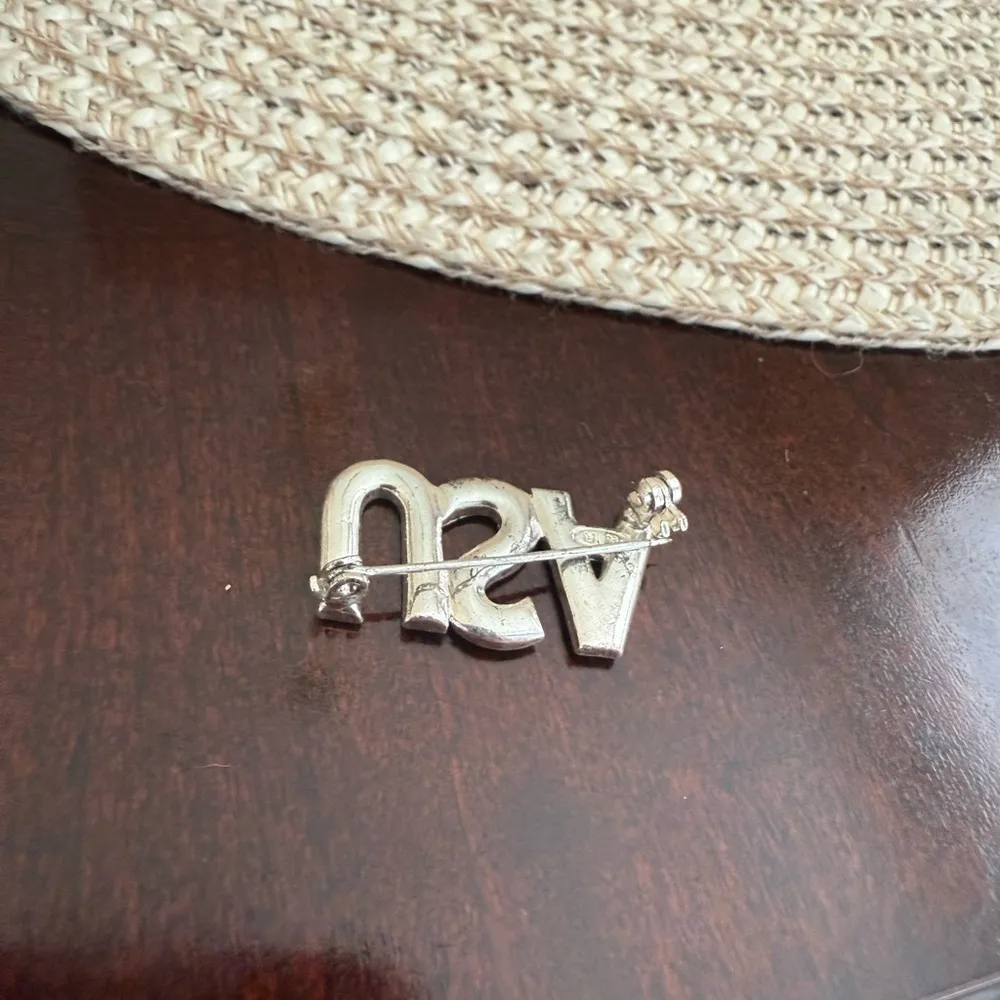 Vintage Stamped NR USA Brooch - Image 2