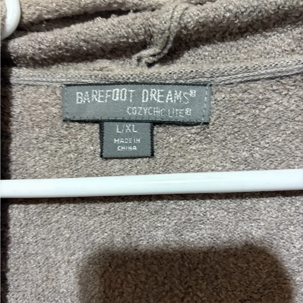 Barefoot dreams cardigan - Image 2
