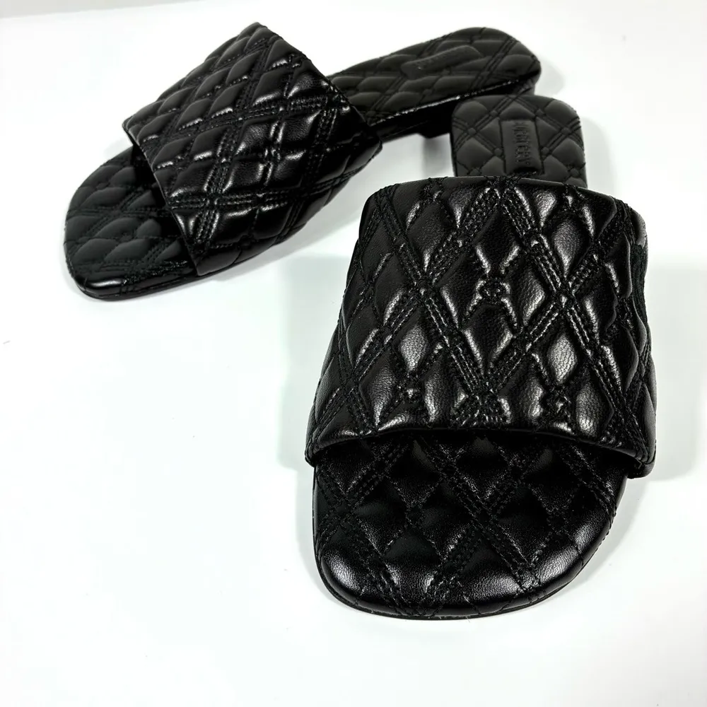 Burberry Quilted Leather Slide Sandals Black 36 NEW - Image 12