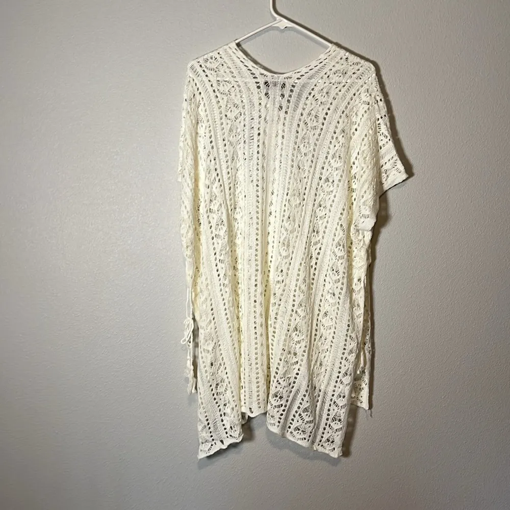 Hayden LA crochet coverup/poncho - Image 4