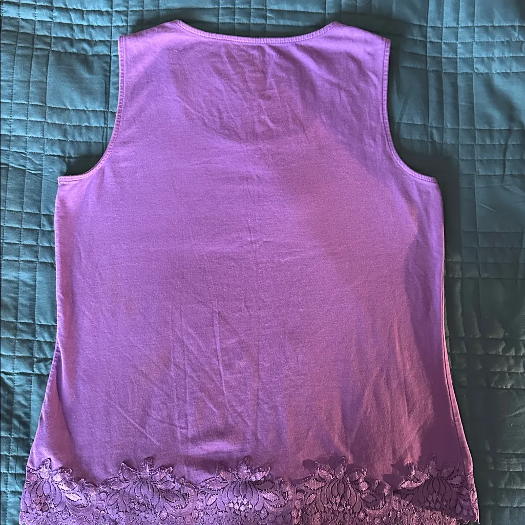 Coldwater Creek EUC M medium purple sleeveless tank/cami top. Medium, 10/12 - Image 2