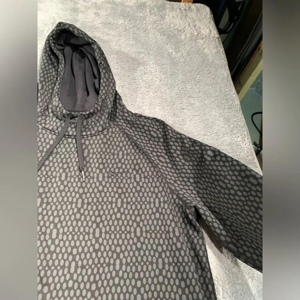 Nike thermafit Black Patterned Hoodie large - Image 6