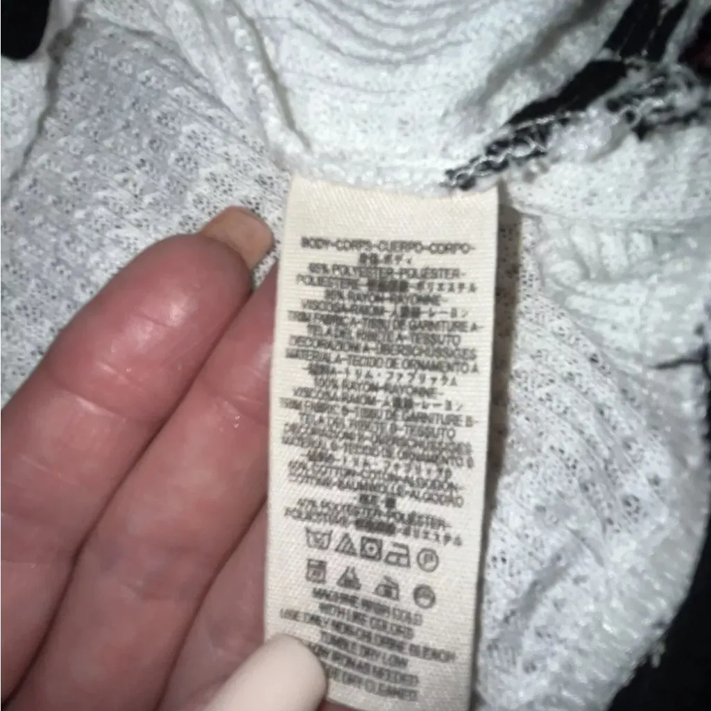 Free People Black and White Floral Blouse - Image 6