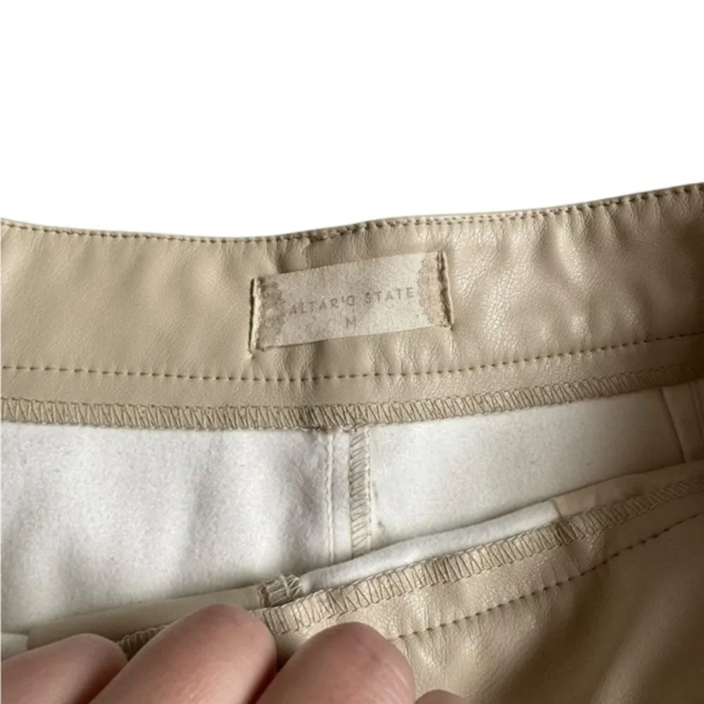 Altar’d State Cargo Pants beige medium‎ - Image 4