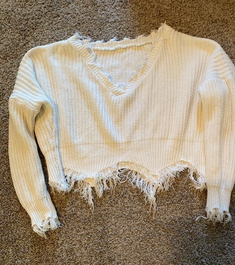 Distressed Sweater White Size L - Image 2