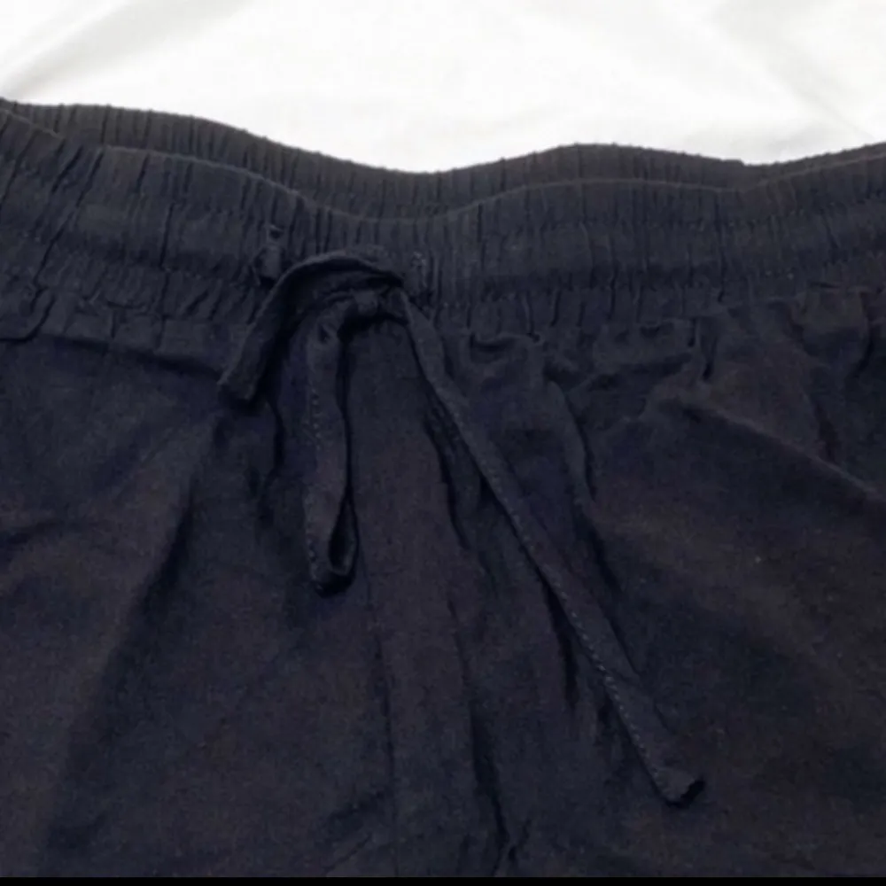 Me to We black pompom shorts - Image 3