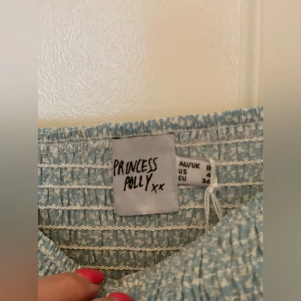 Princess Polly Women's Light Blue Smocked Top.  Size-4 - Image 3