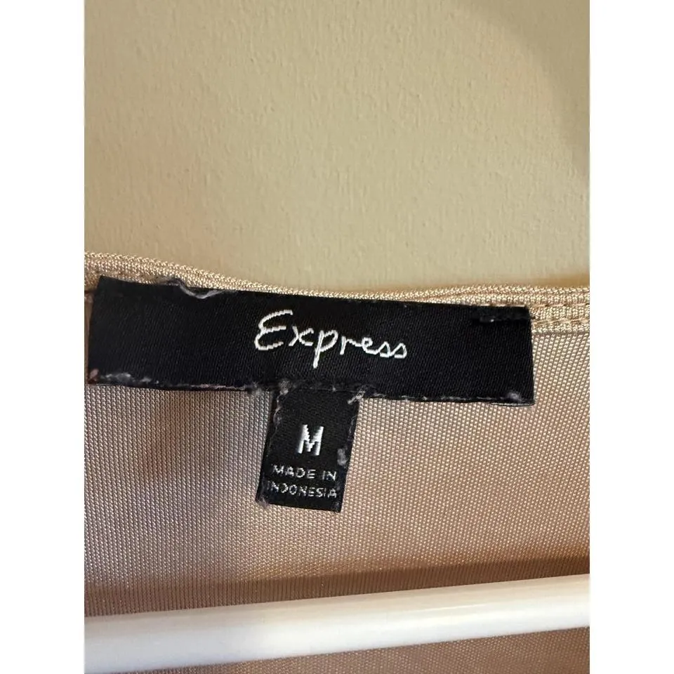 Express Shimmer Beaded Empire Waist V Neck Short Sleeve Women's Tunic Medium - Image 4