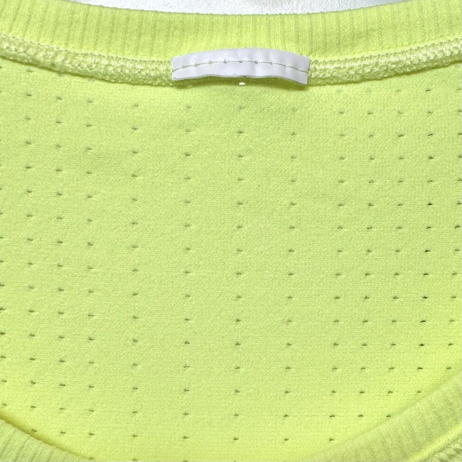 Athleta in Motion Seamless Top Shirt Long Sleeve Size L Neon Yellow Gym Workout - Image 4