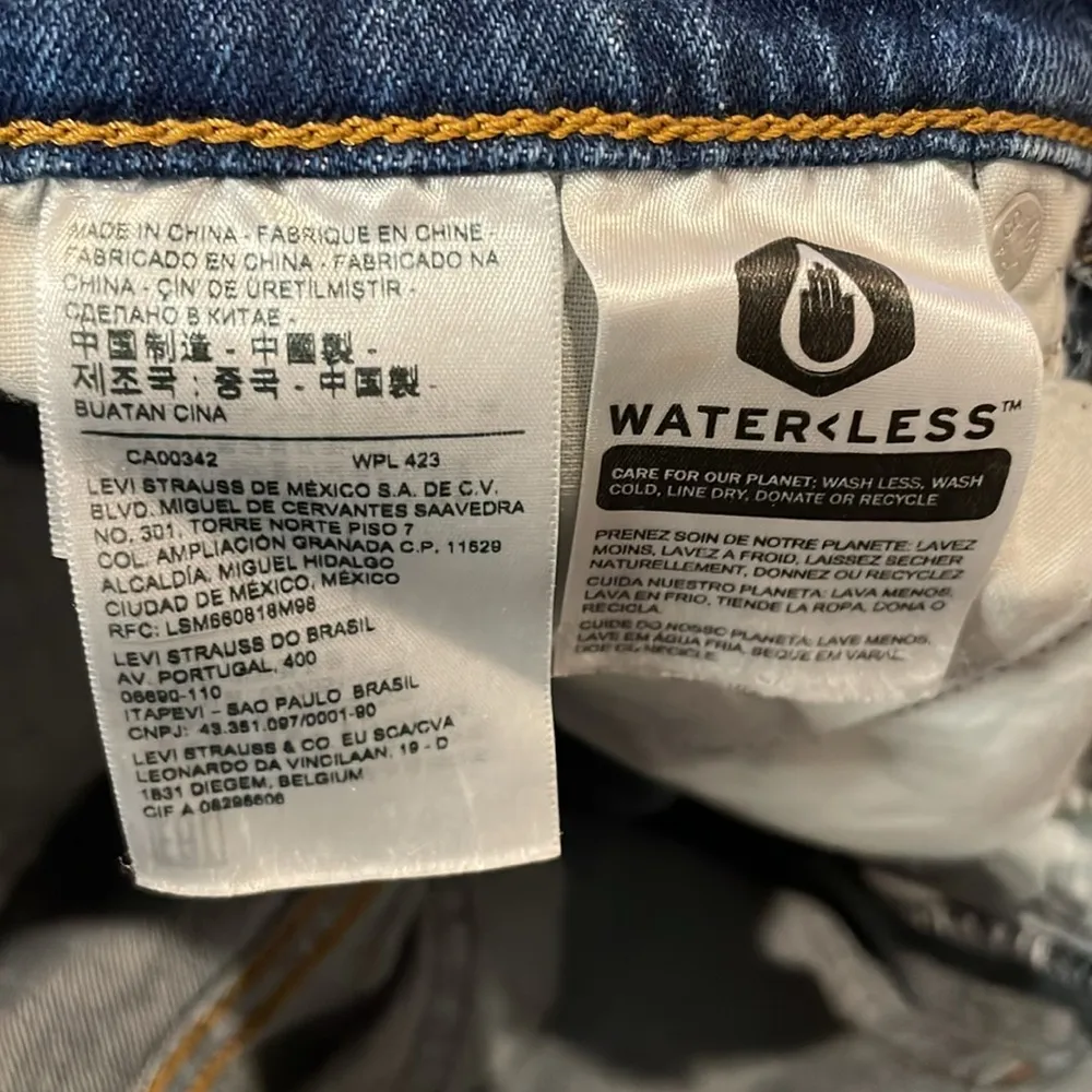 Levis Premium- Wedgie Jeans High Rise Dark Wash Button Fly Tapered Leg- Size 27 - Image 11