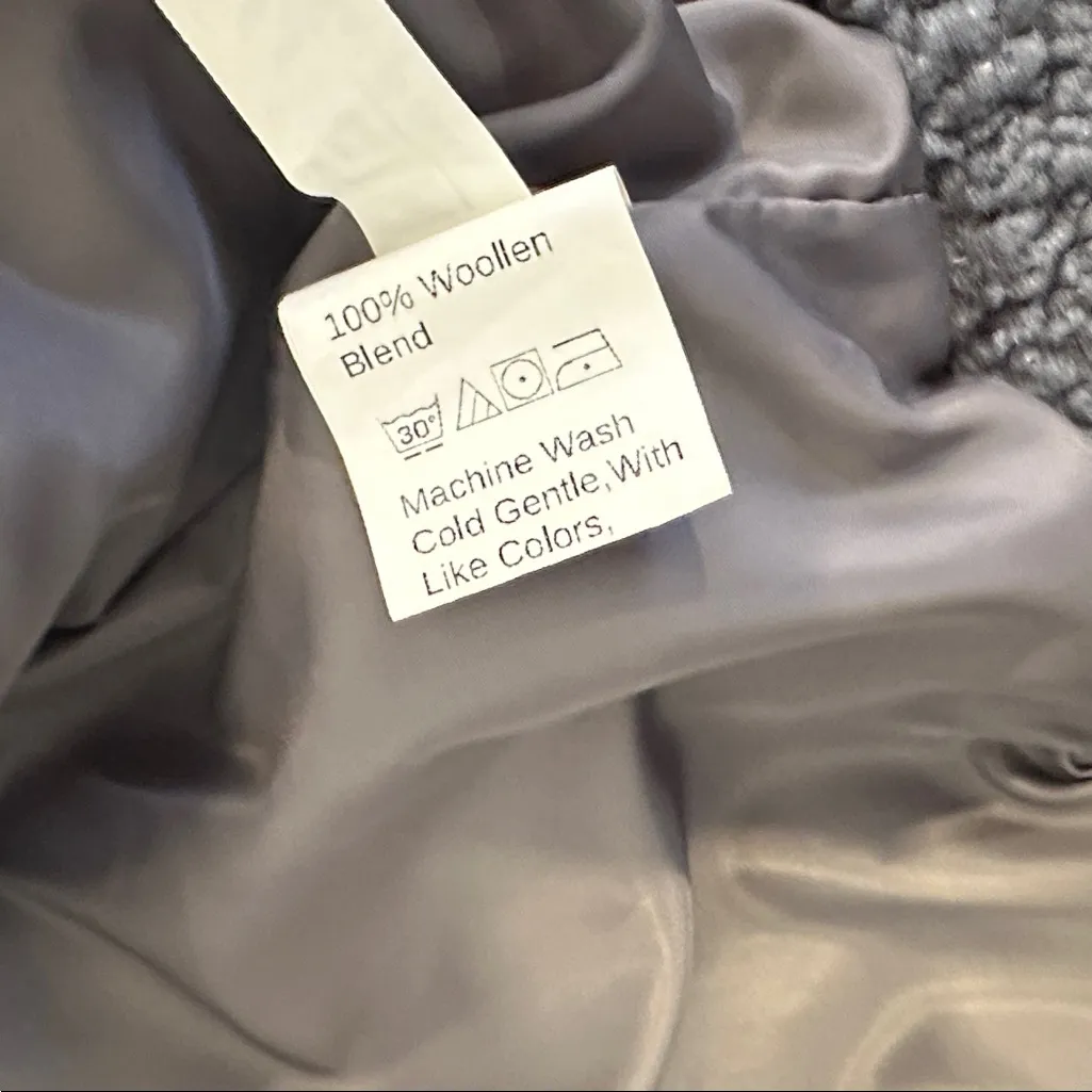 Gray puffer coat - Image 5