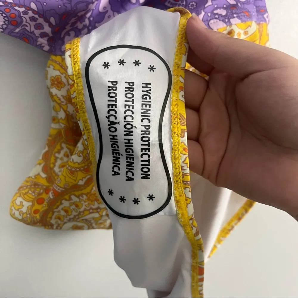 New Marina West asymmetrical cutout ruffle one piece swimsuit size small Upf 50+ Purple - Image 7