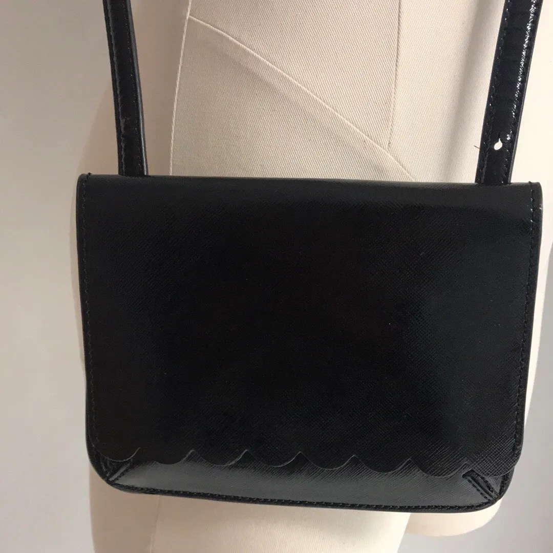 BR Small Flap Crossbody Purse NWOT - Image 2