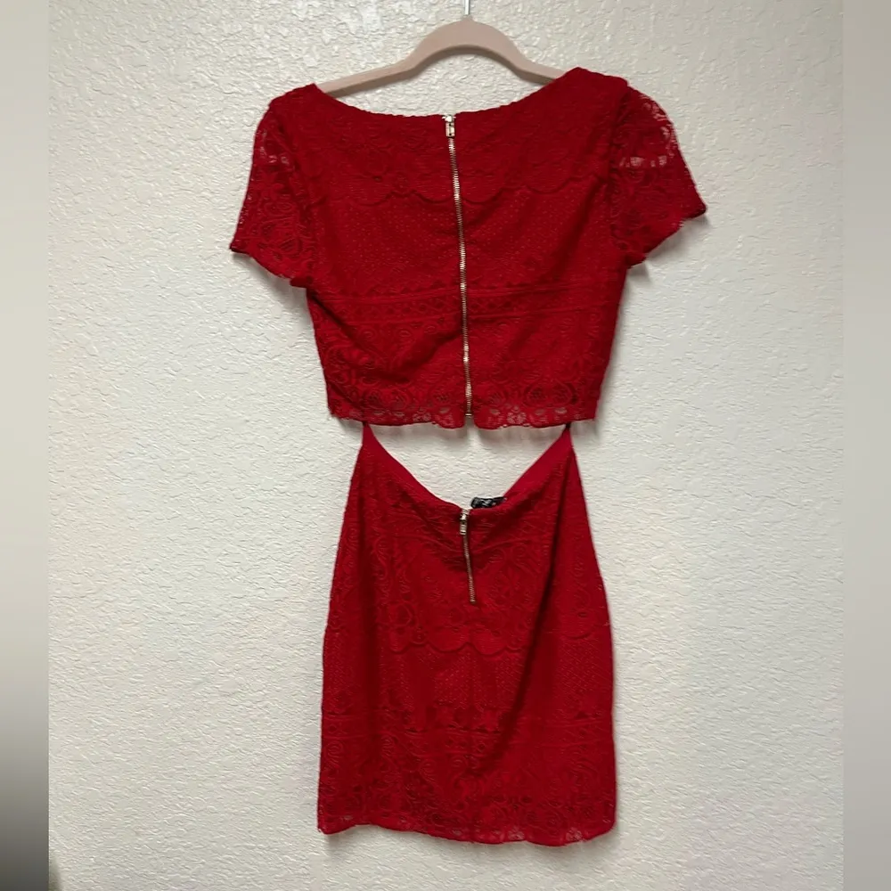 BEBE 2 PC Red Barbados Cherry Lace Skirt & Top Size XS - Image 4