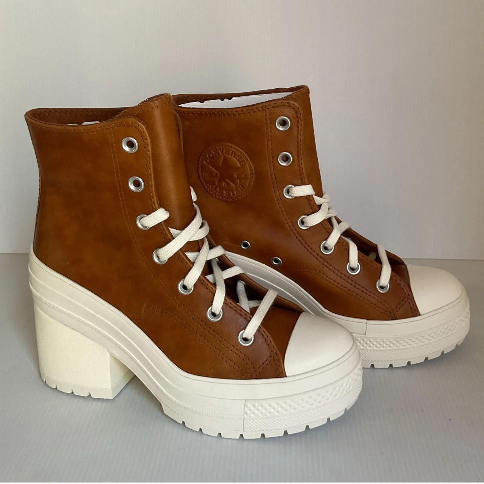 Converse Chuck Taylor Leather Platform Heeled Sneakers • Brown • Women’s 7.5 - Image 4